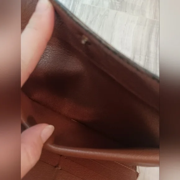 Louis Vuitton Monogram Porte Tresor International Trifold Long Wallet